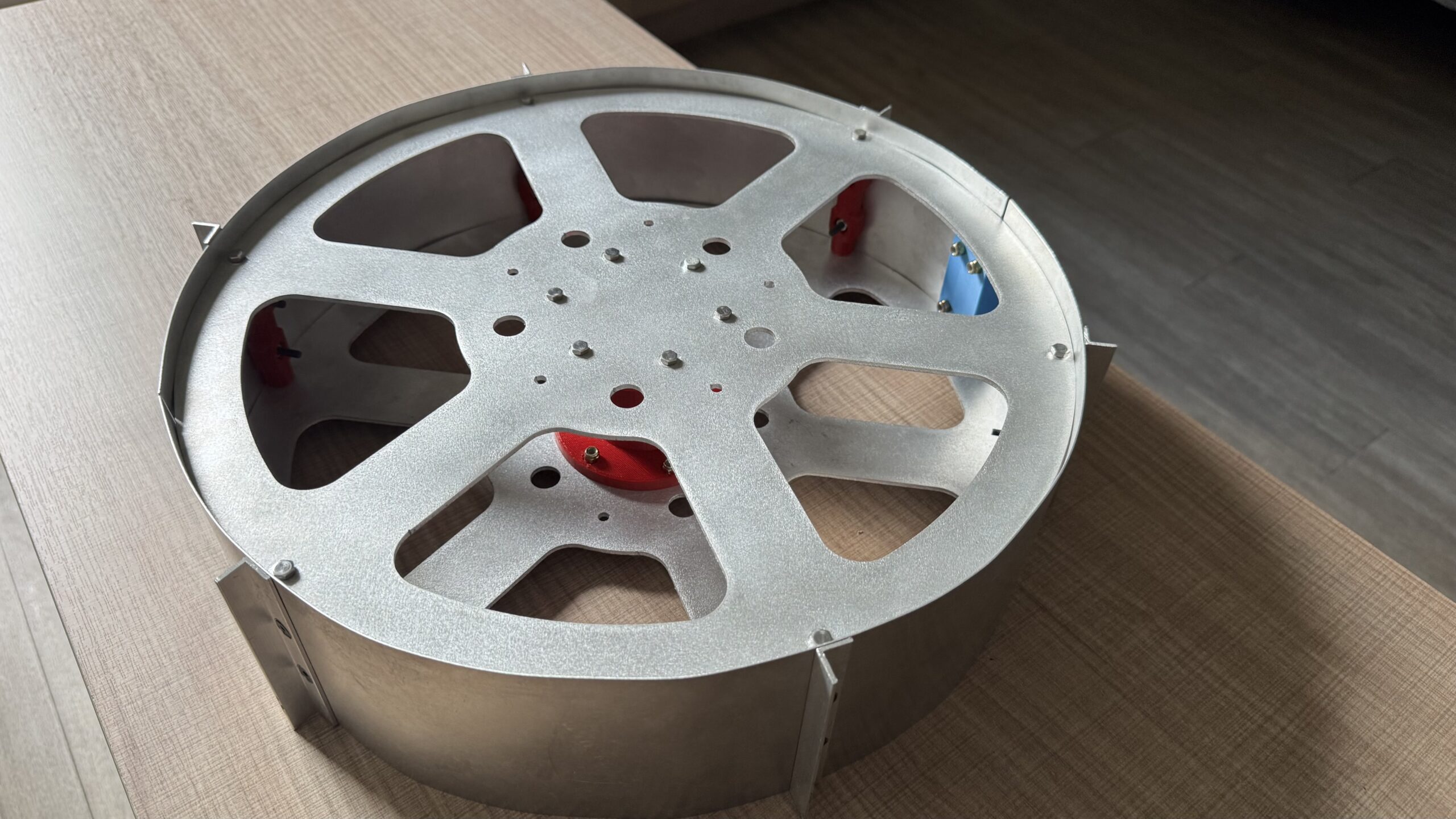 Wheel or drum hardware used for Cislune mobility, traction, or excavation test work